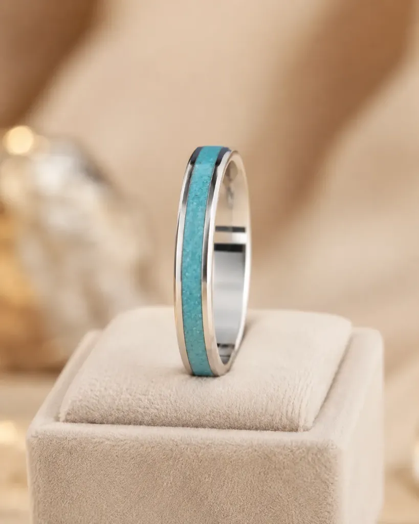Turquoise 4mm Size 9